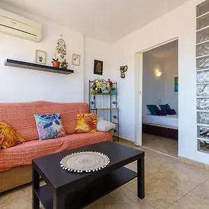 Apartamento Ct 185 - Six Colors, Torremolinos
